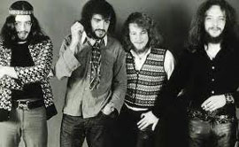 JETHRO TULL (Glenn Cornick, Clive Bunker, Martin Barre, Ian Anderson)